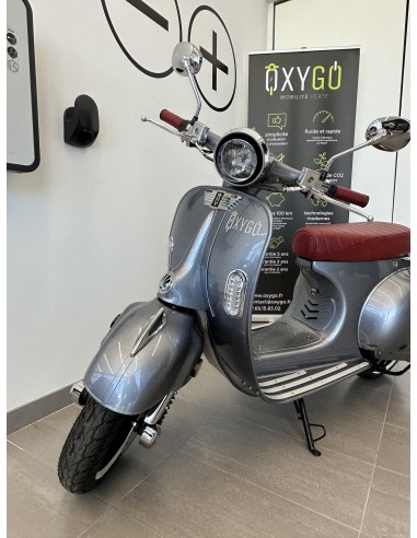 SUPER TANGO Gris selle personnalisée Scooter 100% électrique